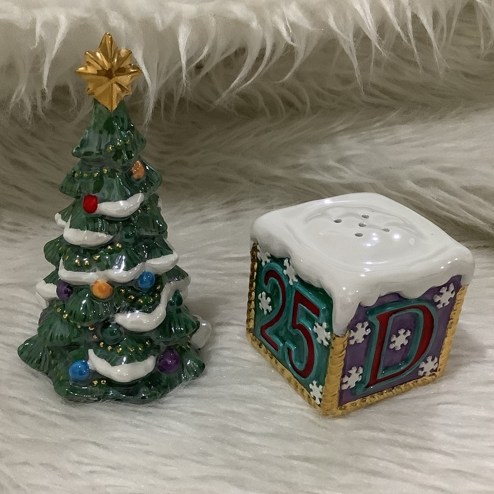 Vintage Christopher radko ceramic salt & pepper shakers